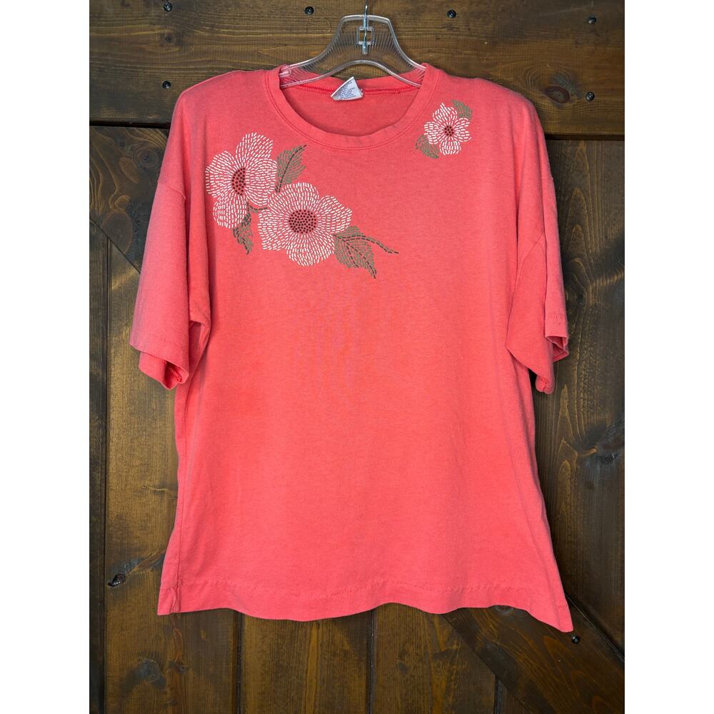 Vintage Decosport women’s one size T Shirt w shoulder pads